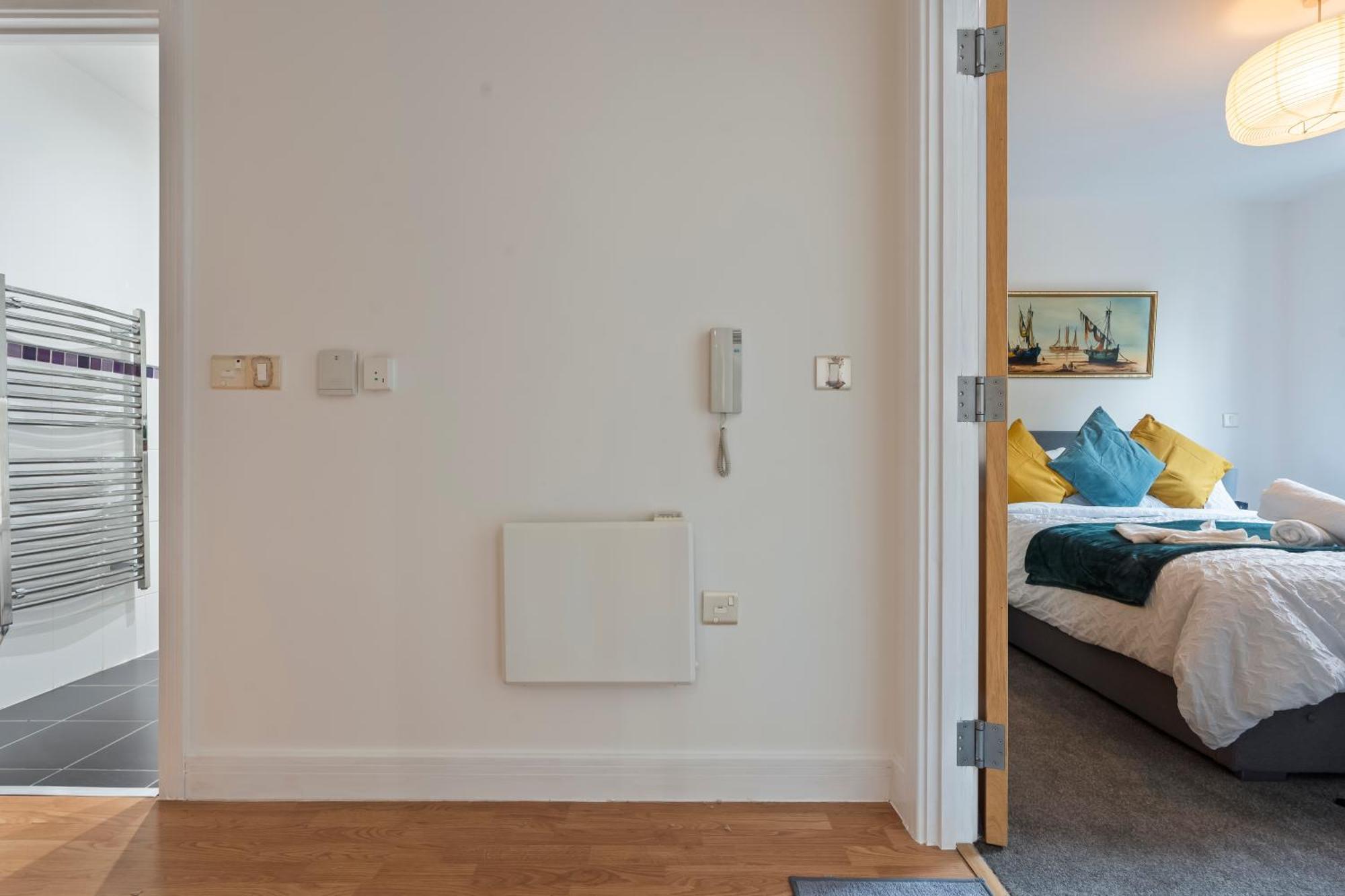 Apartment Heart Of Centre Luxury With Secure Underground Parking
