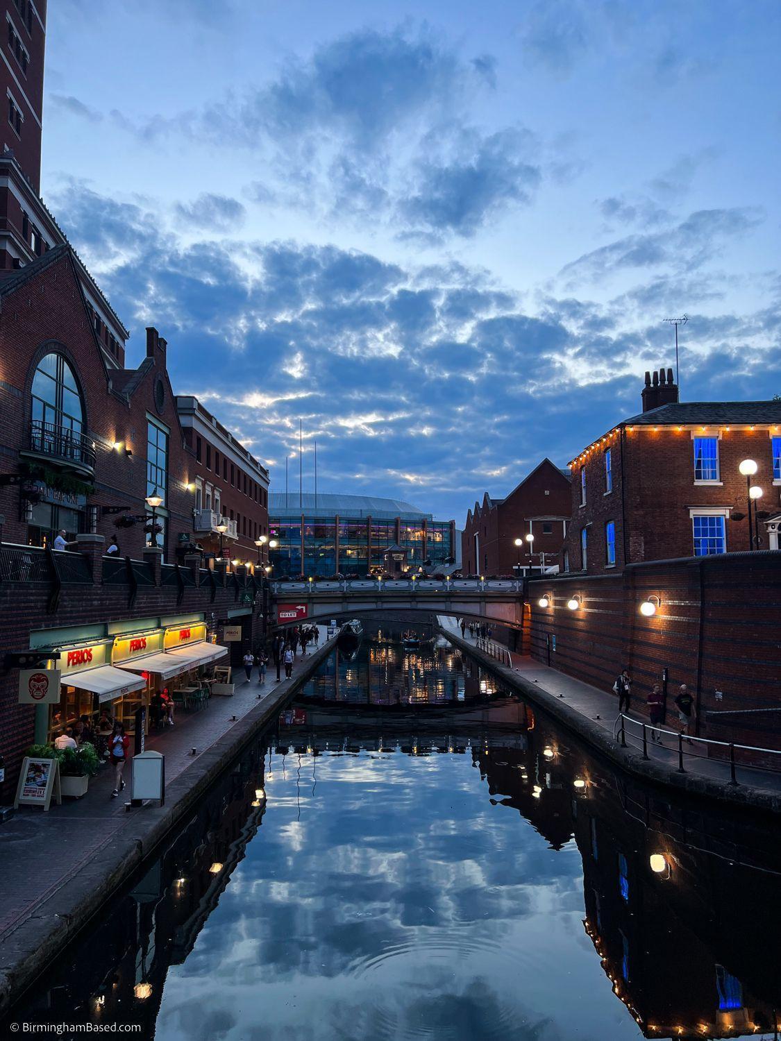 Apartment Heart Of Centre Luxury With Secure Underground Parking Birmingham